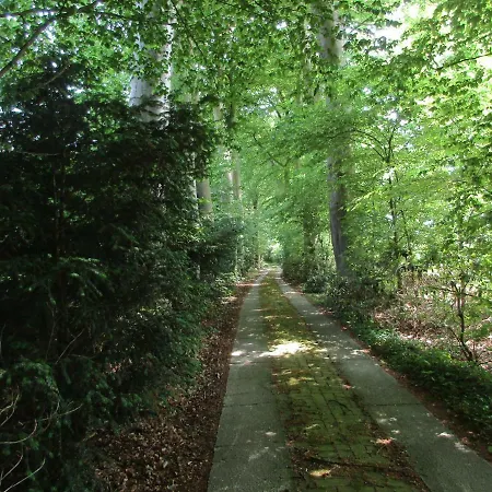 Heuerhaus Gut Einhaus 度假居 *